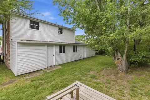 Exterior - 2102 Grimes Rd, Hampton, VA 23663 photo 7 of 9