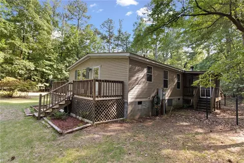 Exterior - 7695 Wagon Run Rd, Gloucester, VA 23061 photo 9 of 9