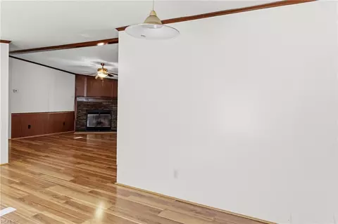 Living - 7695 Wagon Run Rd, Gloucester, VA 23061 photo 1 of 4