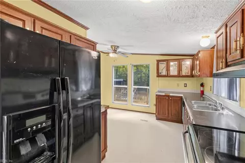 Kitchen - 7695 Wagon Run Rd, Gloucester, VA 23061 photo 2 of 2