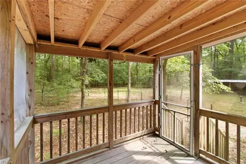 Exterior - 7695 Wagon Run Rd, Gloucester, VA 23061 photo 1 of 9