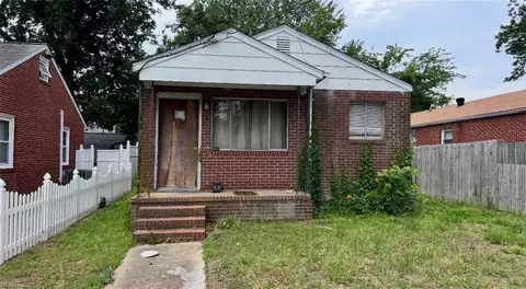 18 E Kelly Ave, Hampton, VA 23663