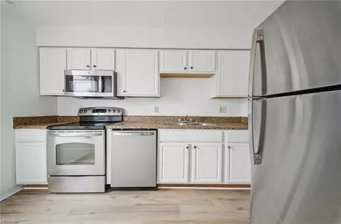 Kitchen - 4602 Greenwood Dr, Portsmouth, VA 23701 photo 1 of 1