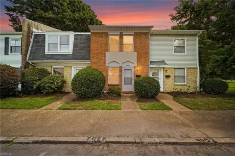 4602 Greenwood Dr, Portsmouth, VA 23701