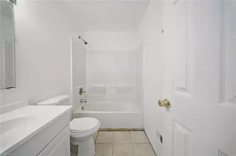 Bath - 4602 Greenwood Dr, Portsmouth, VA 23701 photo 1 of 1