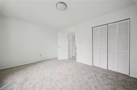 Bedroom - 4602 Greenwood Dr, Portsmouth, VA 23701 photo 6 of 6