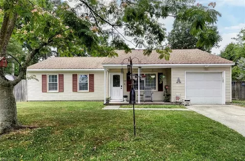 117 Sandy Lake Dr, Hampton, VA 23666