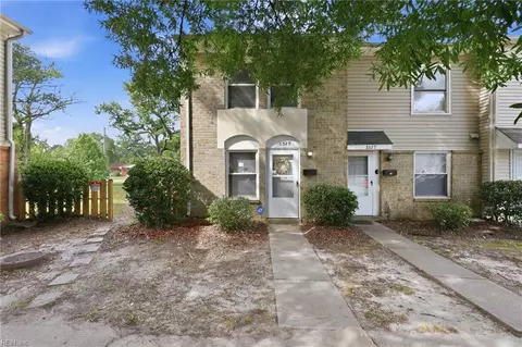 1529 Darren Cir, Portsmouth, VA 23701