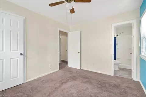 Bedroom - 825 Thames Dr, Hampton, VA 23666 photo 5 of 7