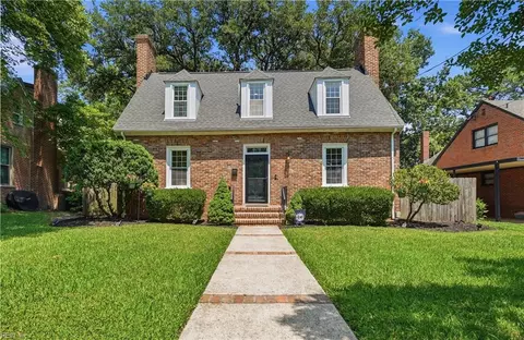 1410 Graydon Pl, Norfolk, VA 23507