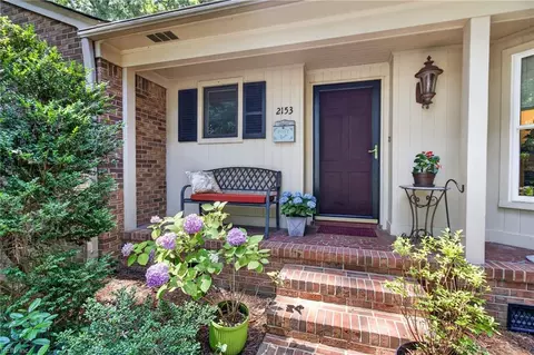 2153 Hollybriar Pt, Norfolk, VA 23518