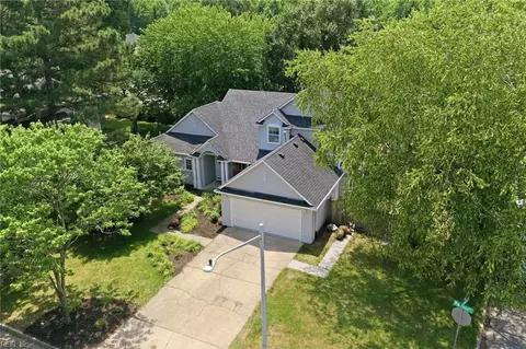 1277 Raynor Dr, Virginia Beach, VA 23456
