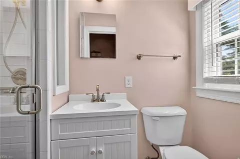 Bath - 4005 Terry Dr, Chesapeake, VA 23321 photo 1 of 2