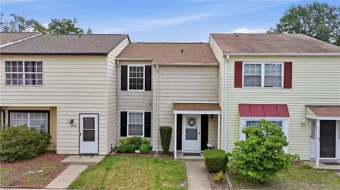1303 River Birch Rn Run S, Chesapeake, VA 23320