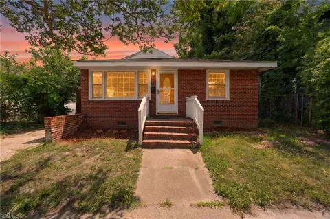 405 W 27th St, Norfolk, VA 23517