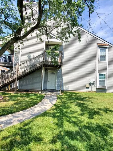 3500 Irvington Ct, Virginia Beach, VA 23453