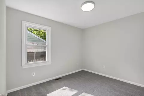 Bedroom - 212 Boswell Dr, Hampton, VA 23669 photo 3 of 7