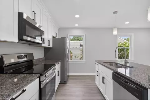 Kitchen - 212 Boswell Dr, Hampton, VA 23669 photo 1 of 1