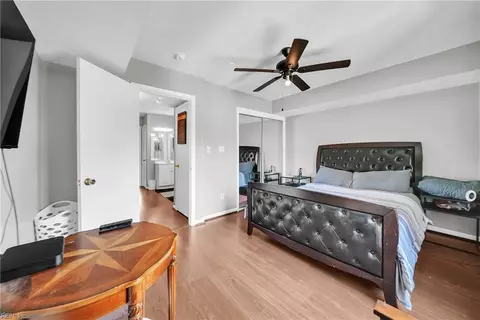 Bedroom - 240 Pacific Dr, Hampton, VA 23666 photo 2 of 7