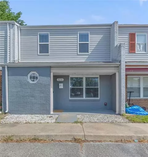 3250 Saxon Pl, Virginia Beach, VA 23453