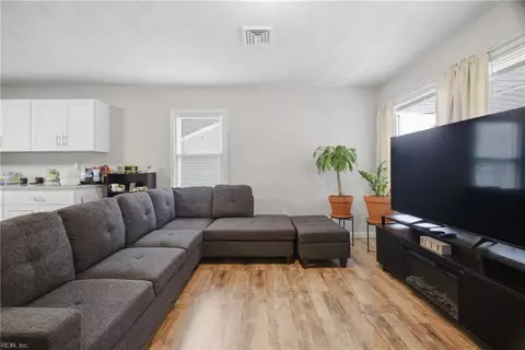 Other - 1521 Morgan Dr, Hampton, VA 23663 photo 4 of 12