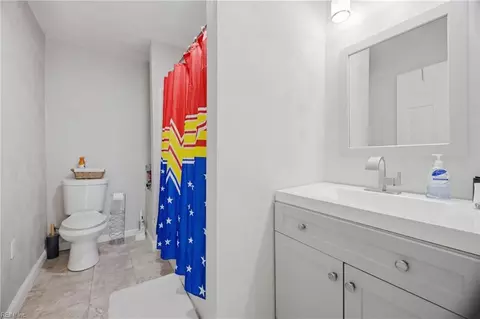 Bath - 1521 Morgan Dr, Hampton, VA 23663 photo 1 of 3