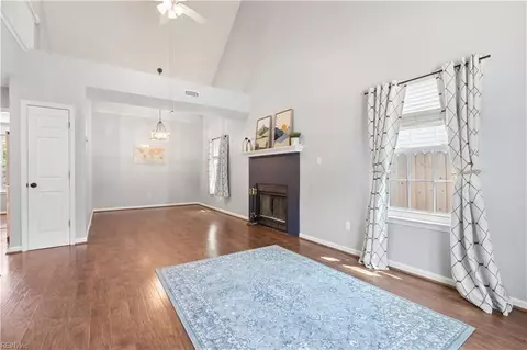 Living - 106 Kincaid Ln, Hampton, VA 23666 photo 1 of 2