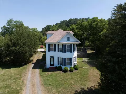 Exterior - 2115 Tabernacle Rd, Mathews County, VA 23045 photo 3 of 6