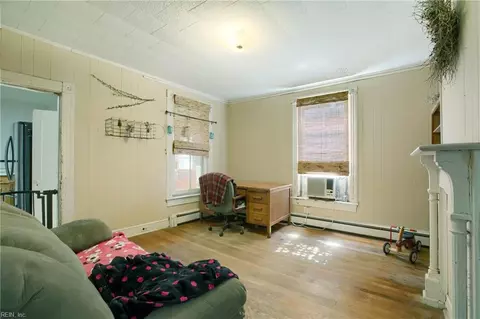 Bedroom - 2115 Tabernacle Rd, Mathews County, VA 23045 photo 1 of 5