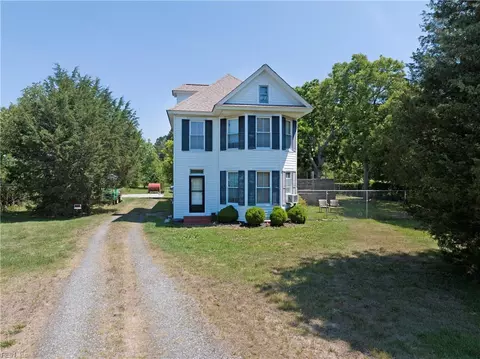 Exterior - 2115 Tabernacle Rd, Mathews County, VA 23045 photo 6 of 6