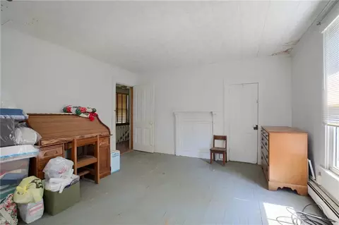 Bedroom - 2115 Tabernacle Rd, Mathews County, VA 23045 photo 4 of 5