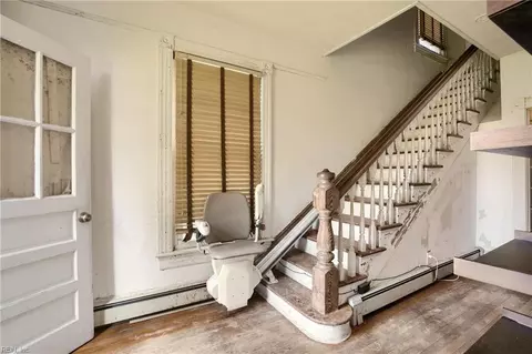 Entry Way - 2115 Tabernacle Rd, Mathews County, VA 23045 photo 1 of 2