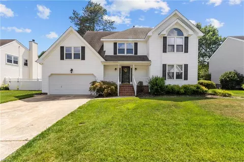 627 Bartell Dr, Chesapeake, VA 23322