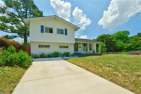 2905 Creekwood Rd, Norfolk, VA 23518
