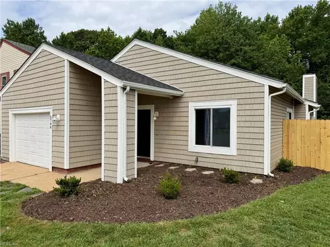 5744 Earnhardt St, Virginia Beach, VA 23464