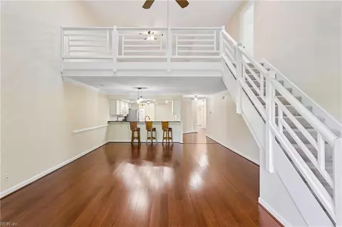 Living - 208 Genoa Dr #17, Hampton, VA 23664 photo 1 of 3