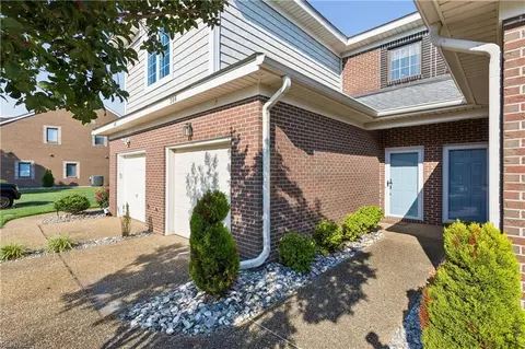 Other - 208 Genoa Dr #17, Hampton, VA 23664 photo 5 of 9