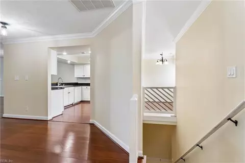 Entry Way - 208 Genoa Dr #17, Hampton, VA 23664 photo 1 of 3