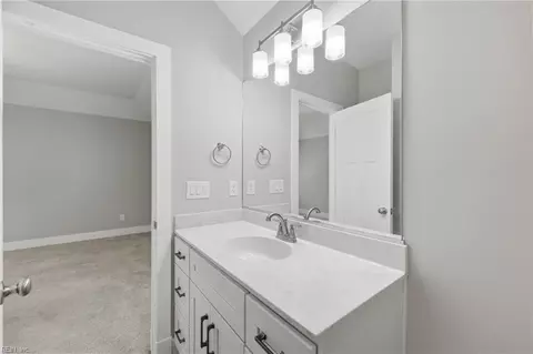 Bath - 509 Burns Dr, Kill Devil Hills, NC 27948 photo 3 of 5