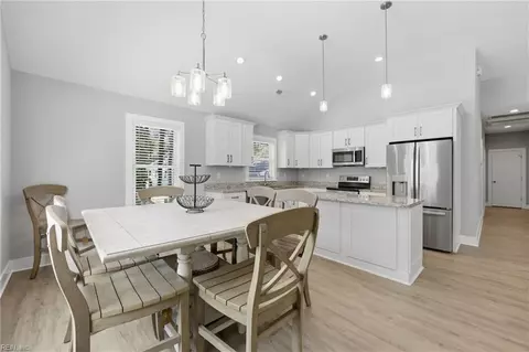 Dining - 509 Burns Dr, Kill Devil Hills, NC 27948 photo 1 of 3