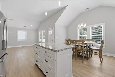 Entry Way - 509 Burns Dr, Kill Devil Hills, NC 27948 photo 12 of 12