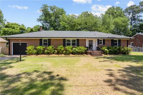 3307 Dogwood Dr, Portsmouth, VA 23703