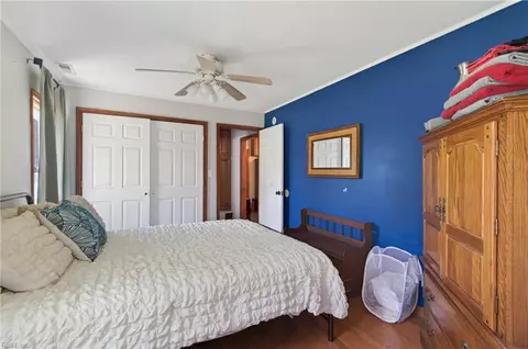 Bedroom - 12 Holston Ln, Hampton, VA 23664 photo 8 of 9