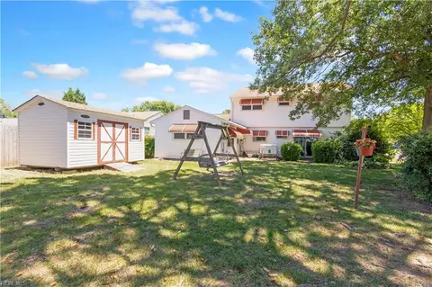 Exterior - 801 Lemaster Ave, Hampton, VA 23669 photo 3 of 3