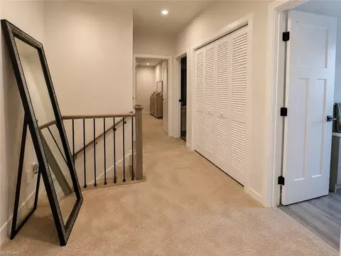 Entry Way - 181 Cedar Crest Dr, Smithfield, VA 23430 photo 5 of 6