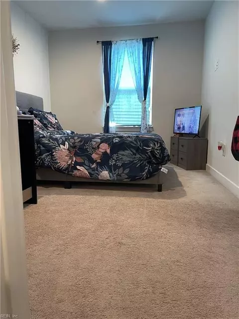 Bedroom - 181 Cedar Crest Dr, Smithfield, VA 23430 photo 4 of 4