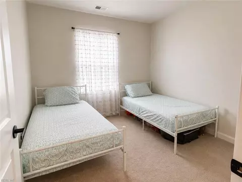 Bedroom - 181 Cedar Crest Dr, Smithfield, VA 23430 photo 3 of 4