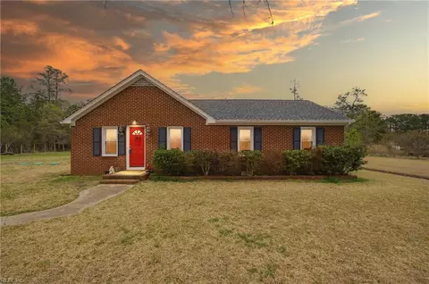 2111 Jenkins Neck Rd, Gloucester County, VA 23062