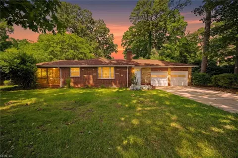 6916 Riddick St, Norfolk, VA 23518