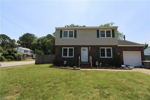 58 Hall Rd, Hampton, VA 23664